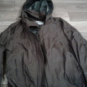 Columbia rain coat